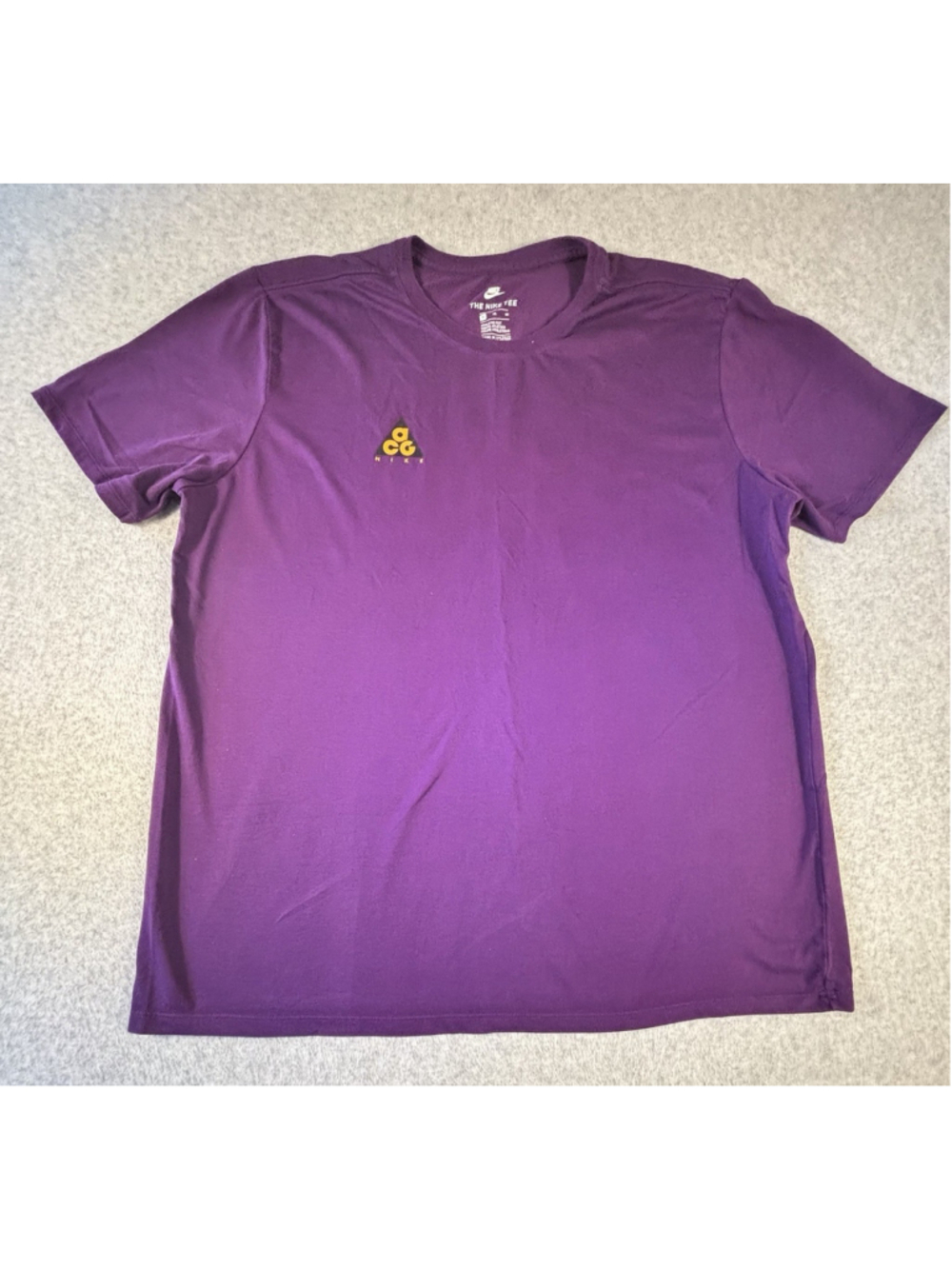 Nike ACG We Out There T-Shirt Men’s XL Purple Orange AQ3951-537 Outdoor